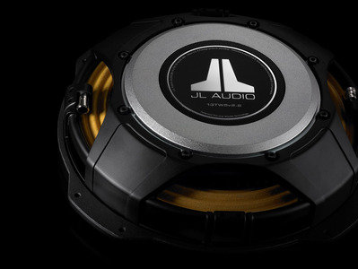 JL Audio 13TW5v2-4